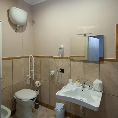 Edelwine ゲストハウス