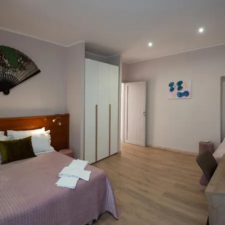 ゲストハウス Edelwine